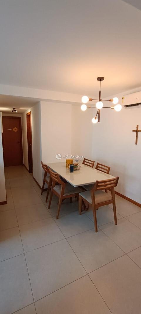 Apartamento em Jardim Camburi